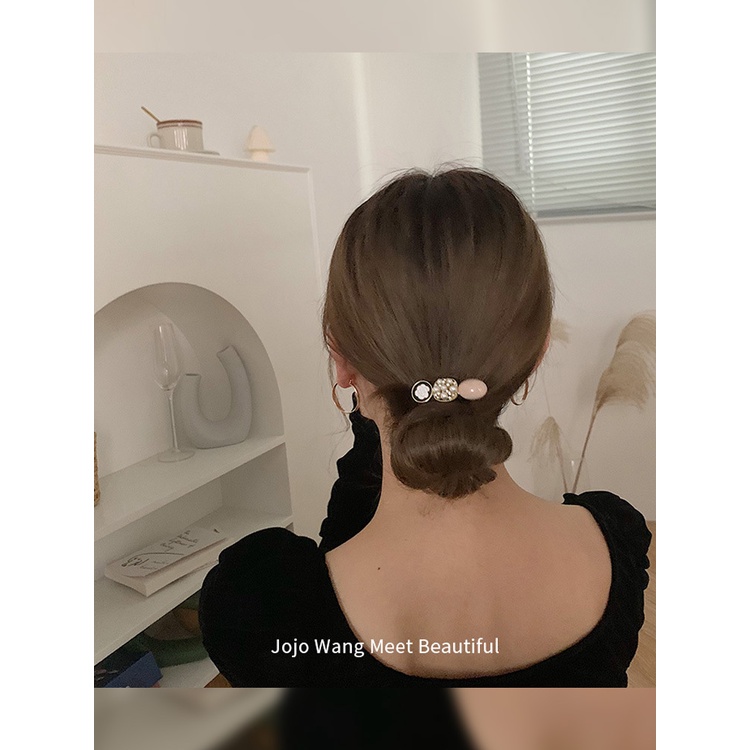 Hoa Tai Hình Cô Gái Lớn Cá Tính Cho Nữ!Kẹp Tóc Hình Nơ Đơn Giản Phong Cách Hàn Quốc