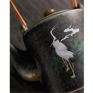 Ấm gốm hạc tiên