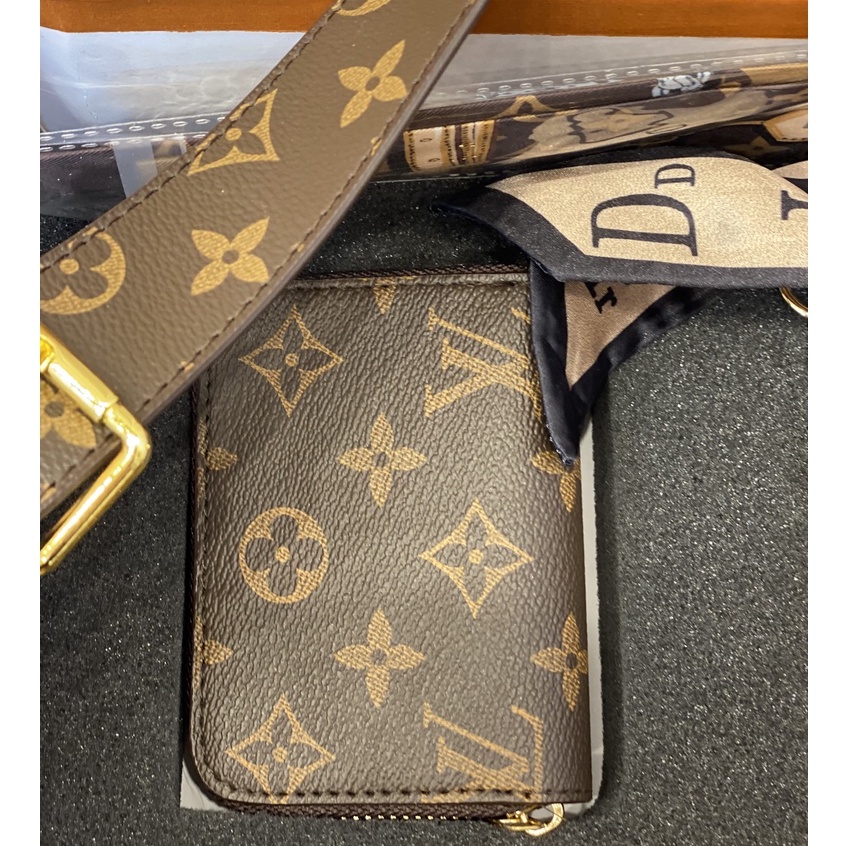 Túi Xách Nữ L.V Size 22 cm Đeo Chéo Dây Da Họa Tiết Bản To Kèm Dây Xích Hàng Cao Cấp Phong Cách Retro Mùa Đông Mới