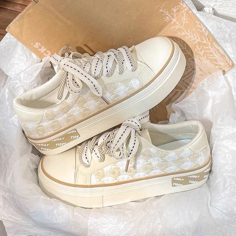 Giày Nữ Thể Thao Độn Đế Phối Kẻ Caro Phong Cách Thể Thao Năng Động Cá Tính SHOPSIEURE88