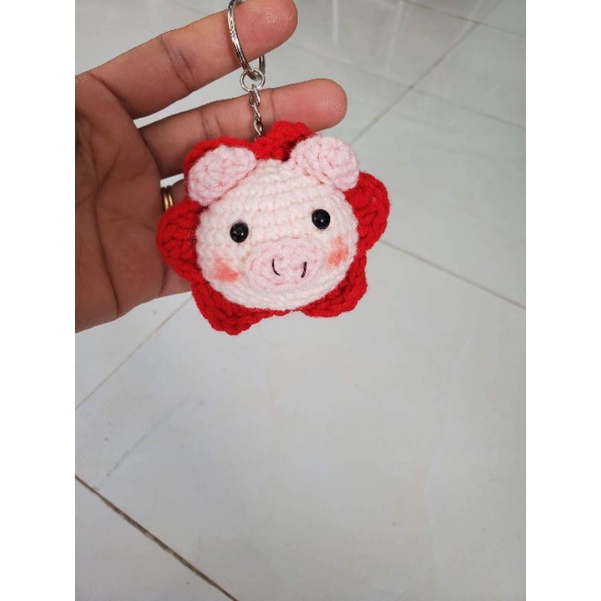 Móc khóa , nhánh  hoa   bé heo   bằng len