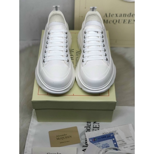 GIÀY SNK MC QUEEN TRẤN  THÀNH TRẮNG. ĐỎ CAO CẤP