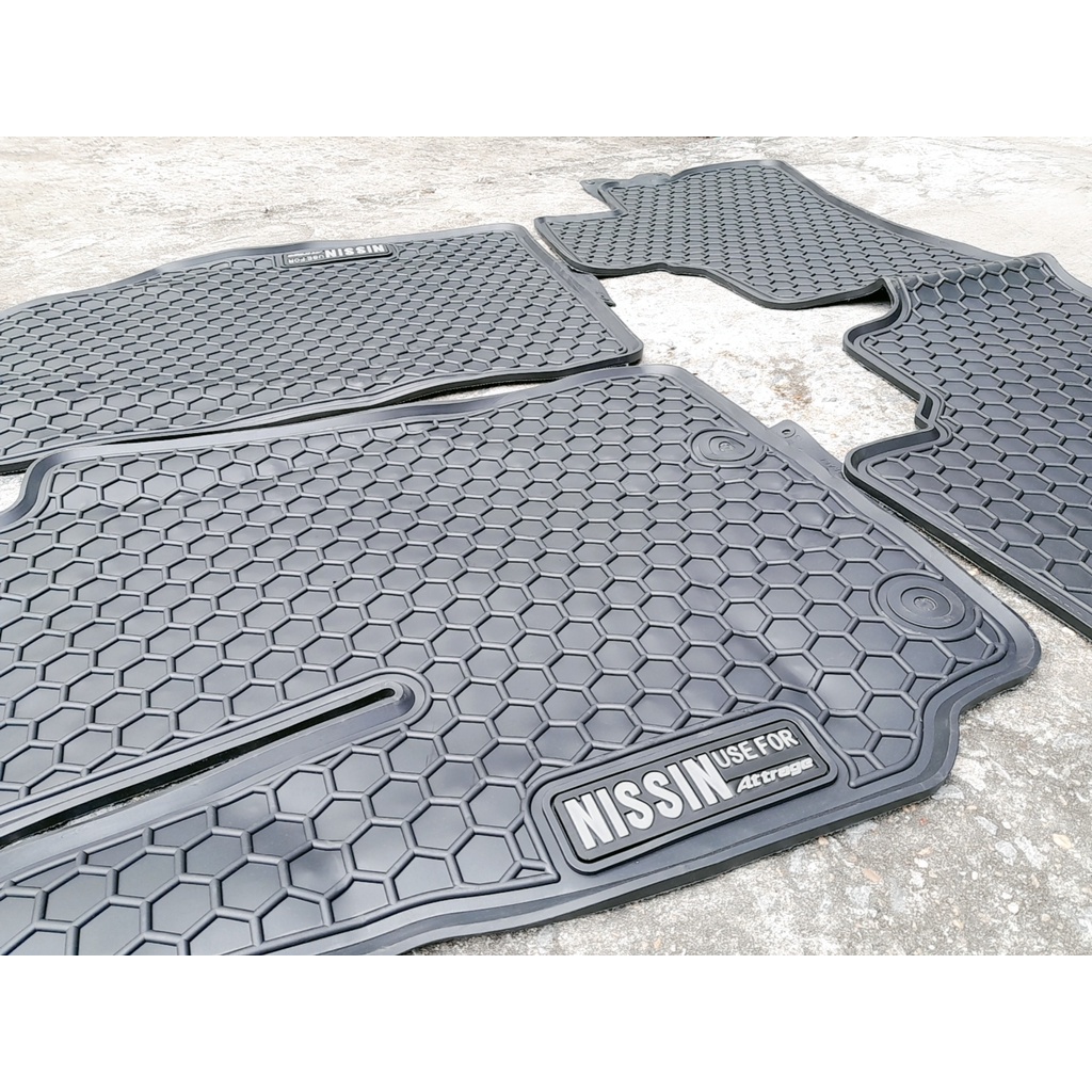 Thảm Sàn, Thảm Lót Sàn Cao Su Nissin Đúc Vân Tổ Ong Chuẩn Form Xe Missubishi Attrage