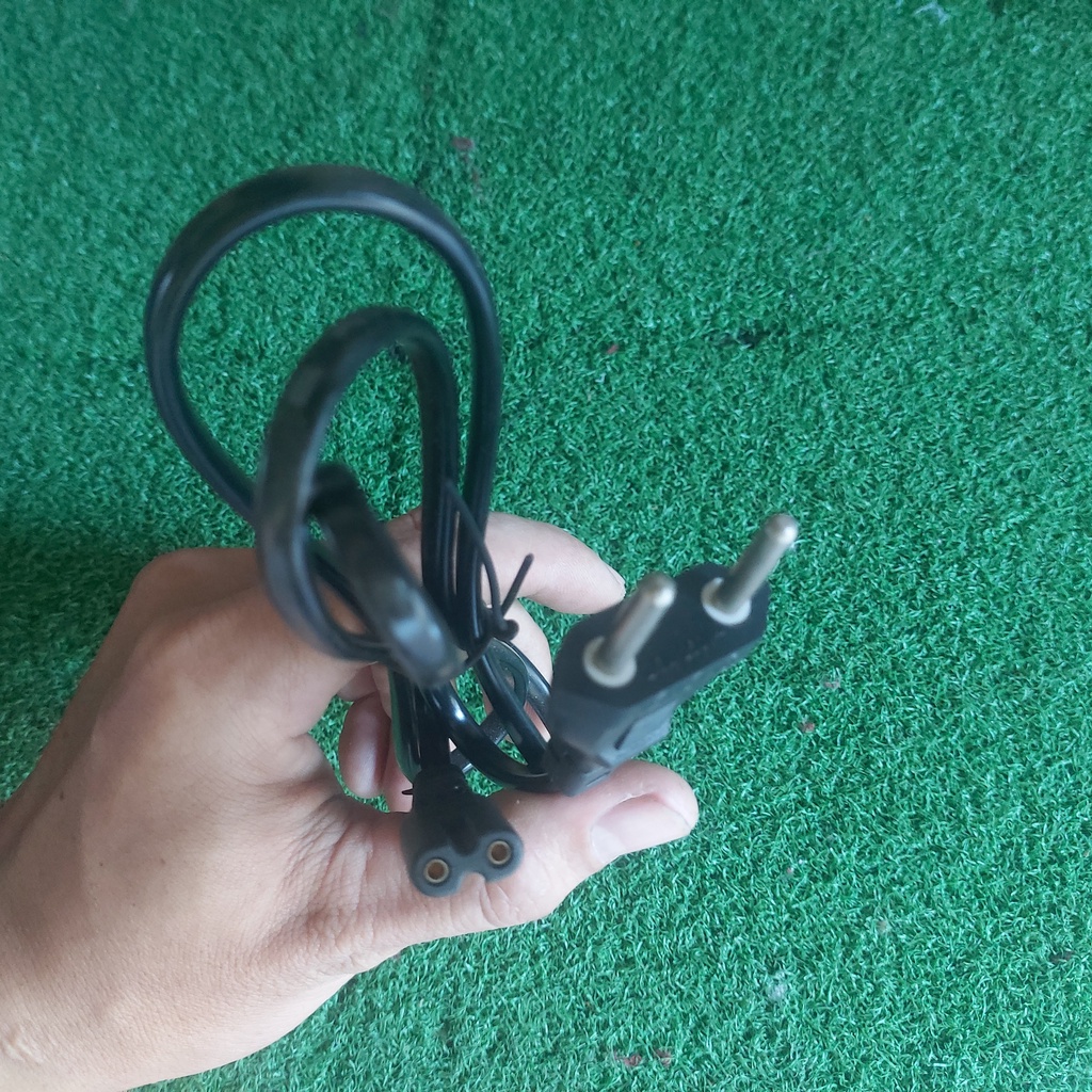 Dây nguồn zin số 8 dài 1M loại tốt 2 chấu cắm (BẢO HÀNH 2 NĂM)