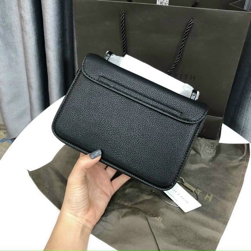 TÚI Cnk Đinh full Đen kèm túi Vải Hãng bao Xuất Xịn Sò