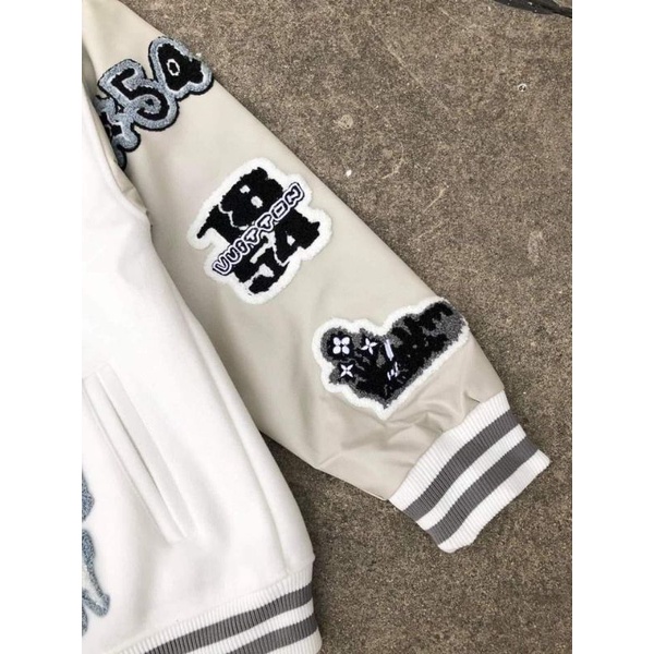 Áo khoác lv trắng thân dạ nỉ phối tay da phiên bản cao cấp mới nhất