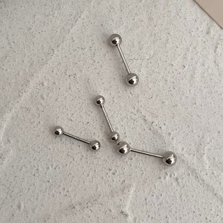 khuyên tai bi titanium  không gỉ jesse
