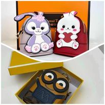 Túi Đeo Chéo Mini Hình Minion, Thỏ Ngộ Nghĩnh Dễ Thương Hot Trend 2023