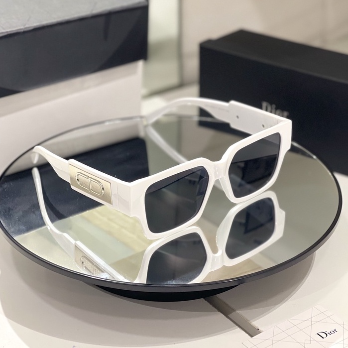 Kính râm thời trang nam nữ DIOR model 2023 Fullbox Bảo Hành 3 tháng.Kính mát phân cực phong cách Italy chống chói