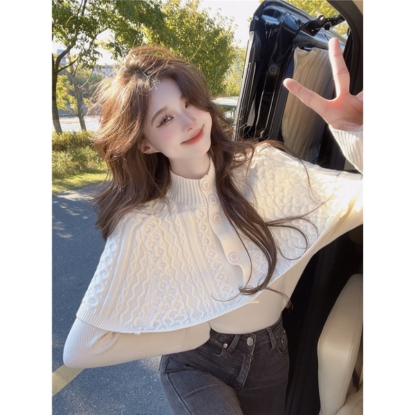 Áo len kèm áo choàng sang chảnh