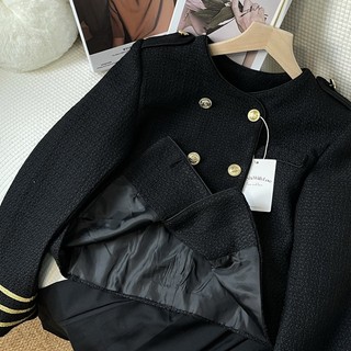 Dạ tweed đen viền vàng