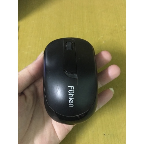 chuột không dây fuhlen cũ của bee