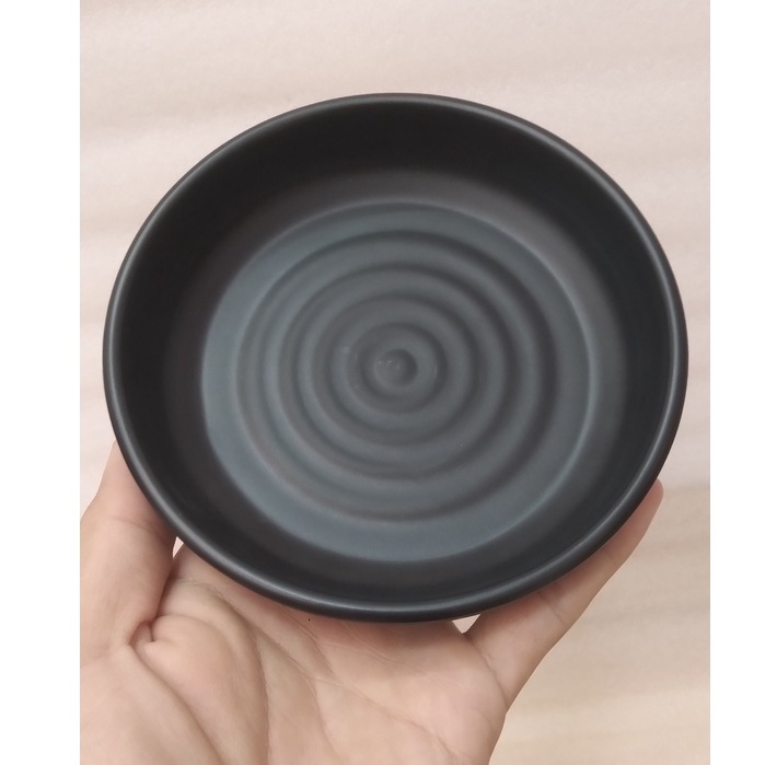 Dĩa tròn nhám đen gân sâu nhựa Melamine DGS 06N