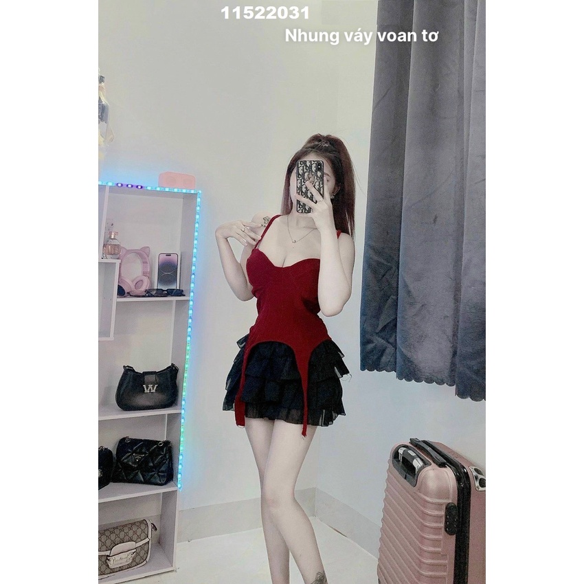 Set kiểu xinh hai dây chất nhung bìa phối chân váy voan tơ nhũ đẹp