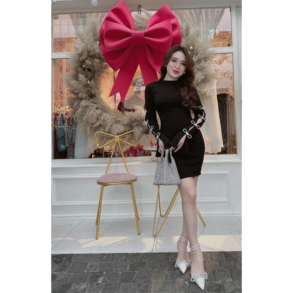 Đầm thun gân tay dài xẻ đính nơ tay ôm body trơn cực xinh , chất thun gân dày dặn