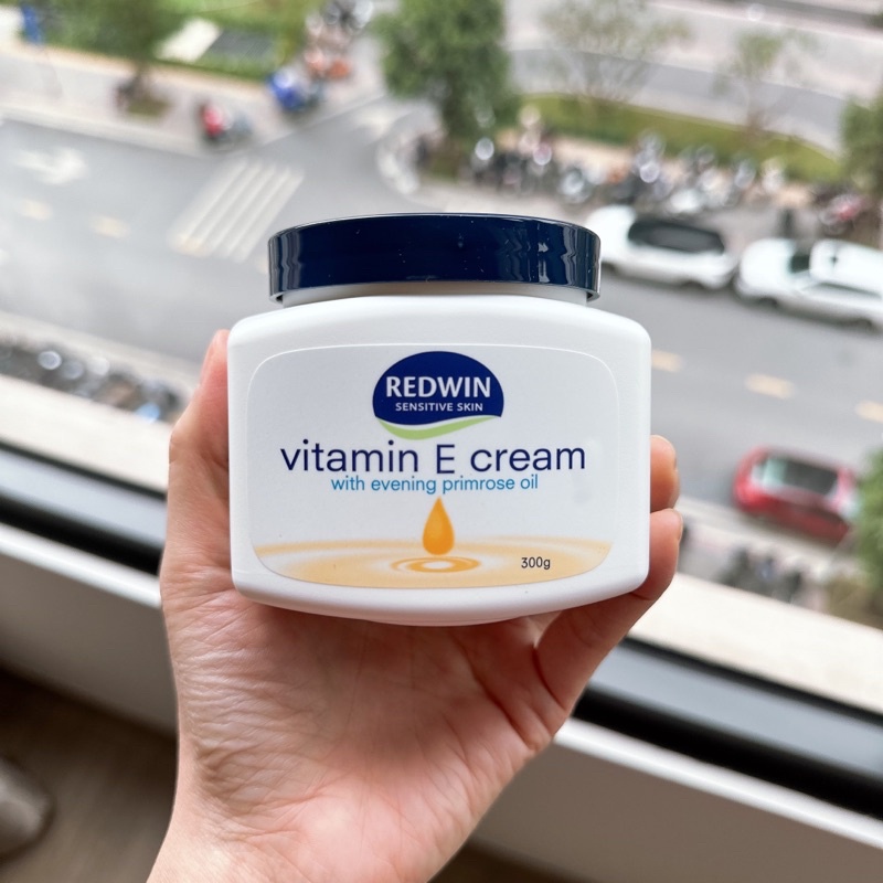 KEM DƯỠNG DA REDWIN VITAMIN E CREAM 300g