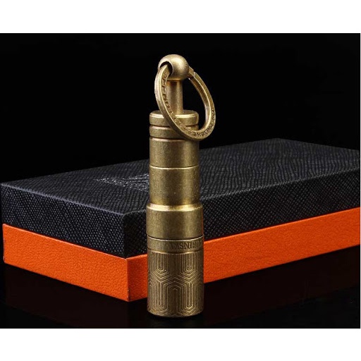 Đ.ụ c Cigas Bằng Đồng Móc Khóa Lu-bin-ski LB K6