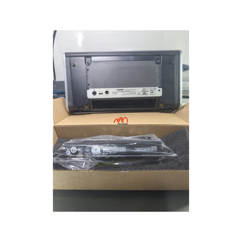 Thay pin loa Bose Soundlink II