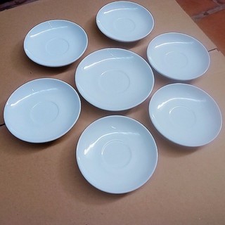 Đĩa kê ấm chén sứ bát tràng màu trắng trơn 11cm-12cm