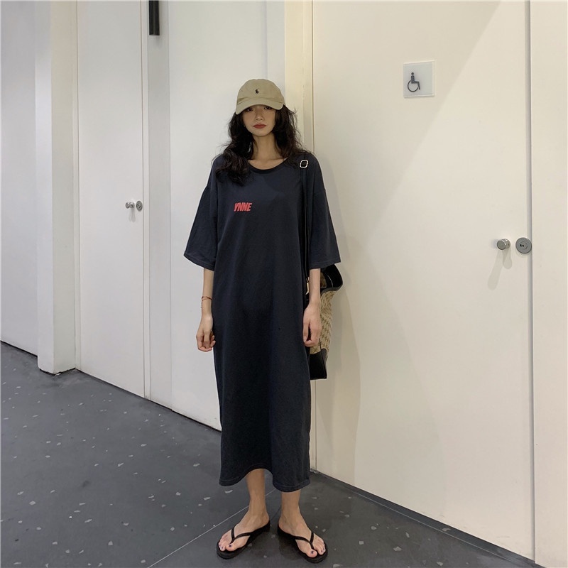 IELGY  Đầm IELGY  dài qua đầu gối dáng rộng in họa tiết thời trang có size lớn cho nữ