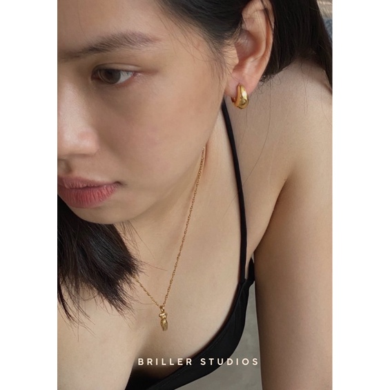 Vega Earrings- Khuyên tai Vega đơn giản, dễ phối đồ