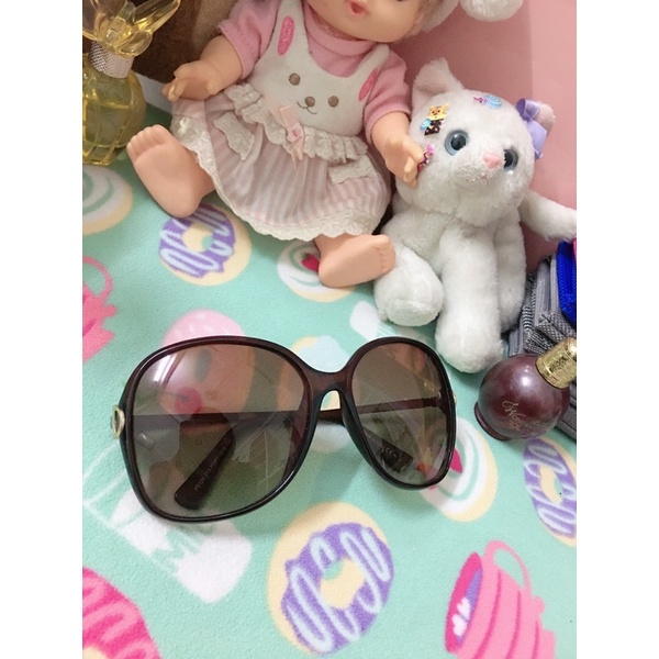 Kính mát si tuyển