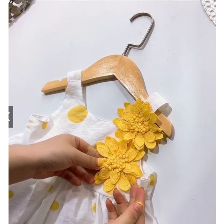 THANH LÝ HÀNG LẺ SIZE TẶNG MŨ KÈM] VÁY THÔ ĐŨI ĐÍNH HOA HÀNG QUẢNG CHÂU