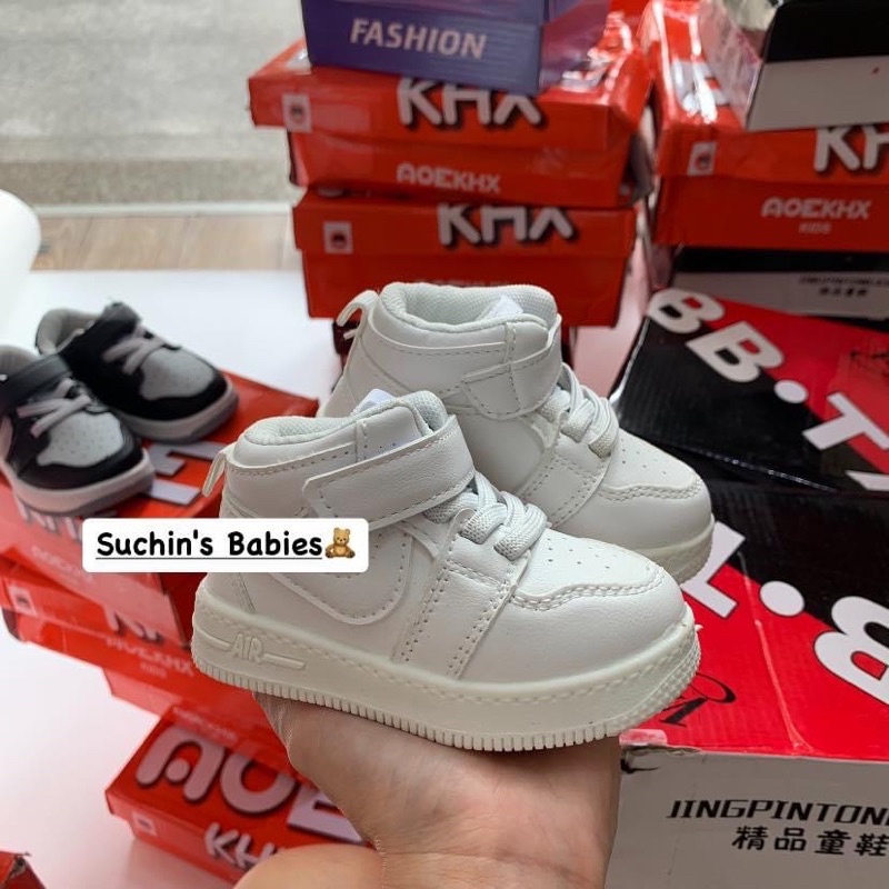 Giày thể thao da mềm cho bé Suchin