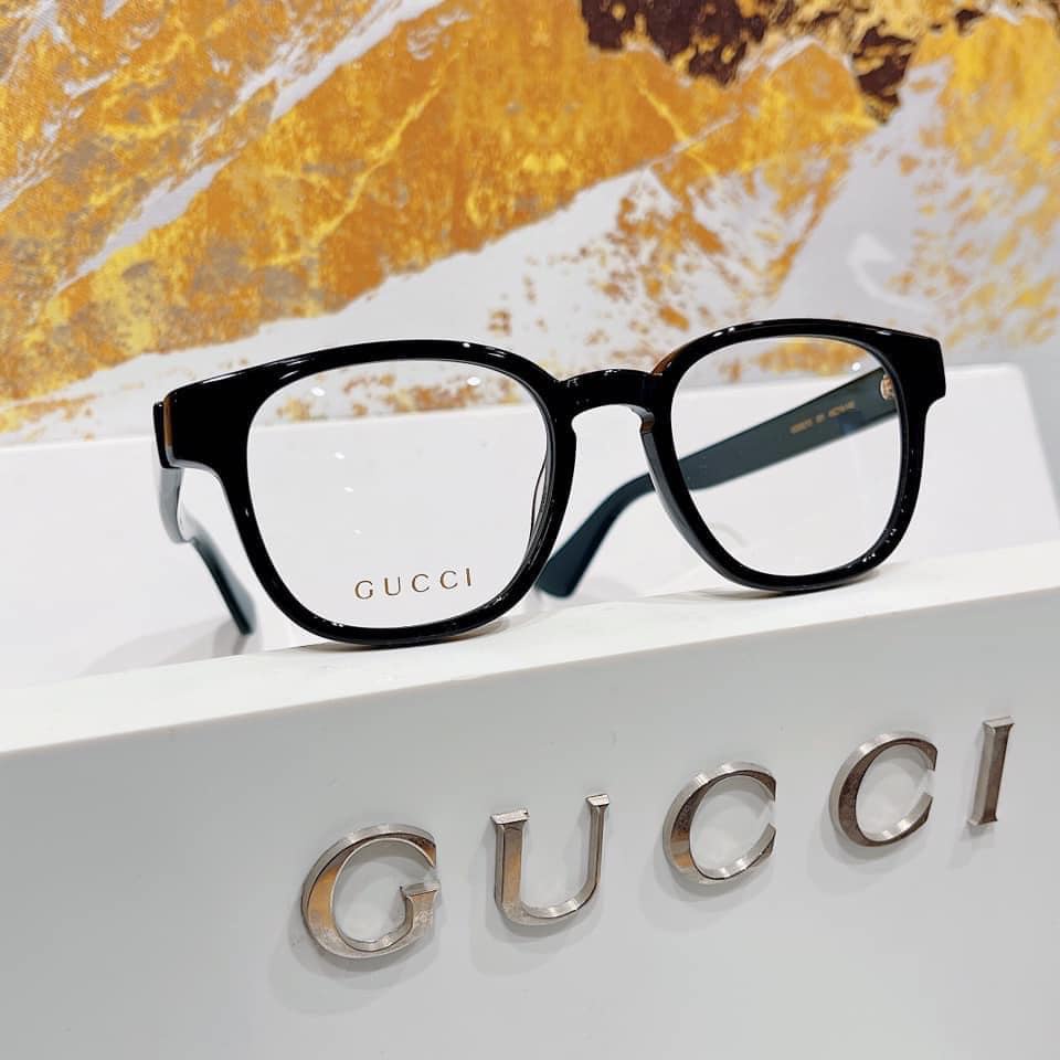 Kính Gucci Classic
