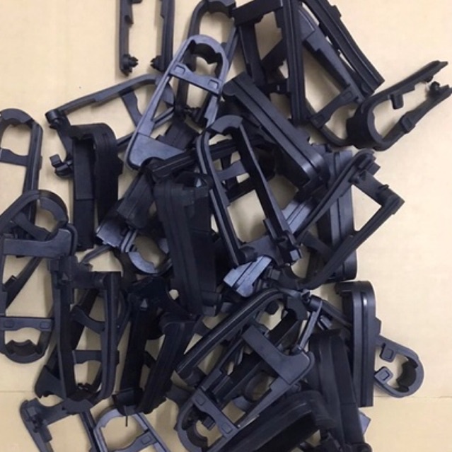 Cao su đỡ xích exciter 155 chính hãng , lót sên Yamaha exciter