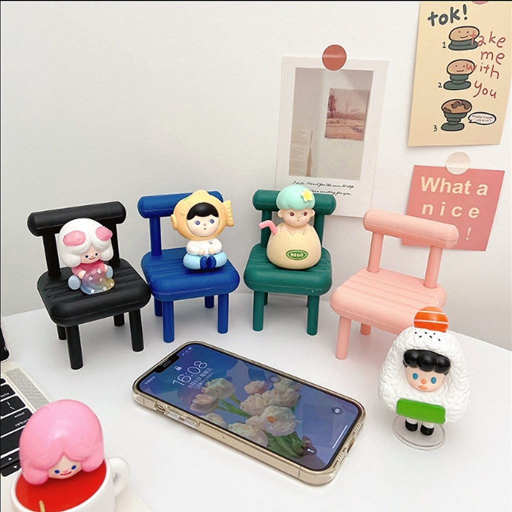 Giá Đỡ Hình Ghế Ngồi Dành Cho Điện Thoại, Máy Tính Bảng - Giá Đỡ Đa Năng - Đồ Trang Trí Bàn Làm Việc