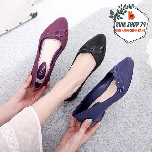 Giày búp bê cao gót nhựa dẻo họa tiết da và trái tim thời trang, Giày bệt mũi nhọn nữ cao cấp không thấm nước thời trang