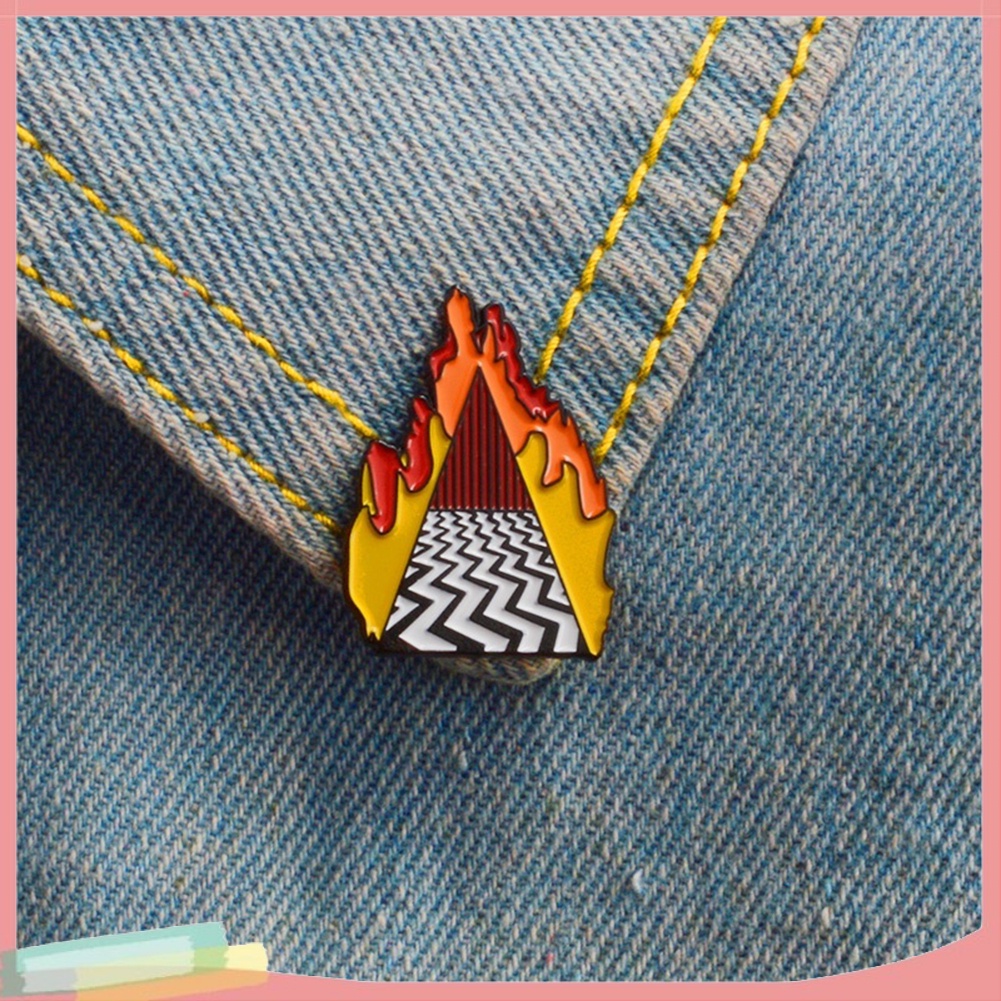 Huy hiệu cài áo kiểu dáng độc đáo