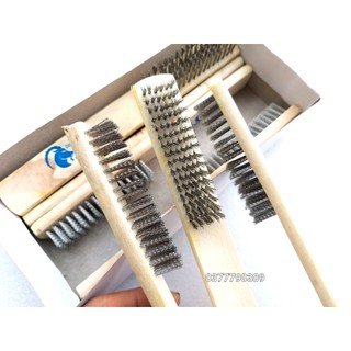 bàn chải sắt đánh gỉ
