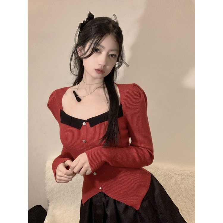 QKOOLE  Áo Khoác croptop Dệt Kim Tay Dài Cổ Vuông Phong Cách Hàn Quốc Cho Nữ