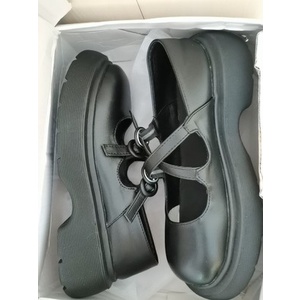 Giày Mary Jane mũi tròn đi hai kiểu