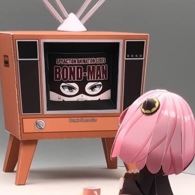 Mô hình Anime SPY x FAMILY - ANYA xem TV 2 biểu cảm