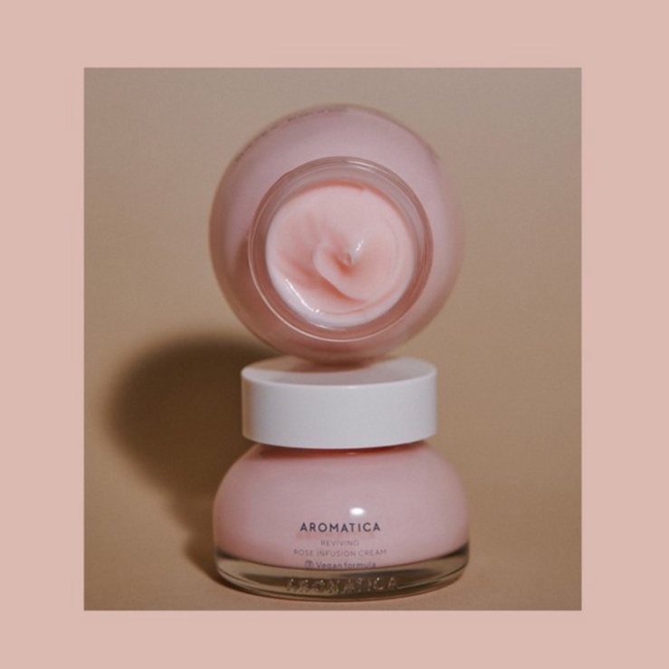 Kem dưỡng trắng da nâng cơ và ngăn ngừa lão hóa Aromatica Reviving Rose Infusion Cream 50ml