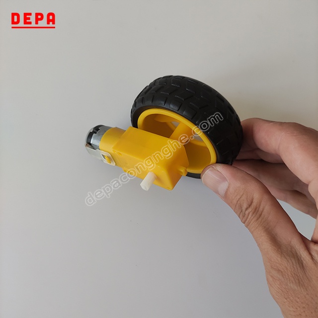 Động Cơ Giảm Tốc Vàng Kèm Bánh Xe, Dual Shaft Plastic Geared Motor With Wheel