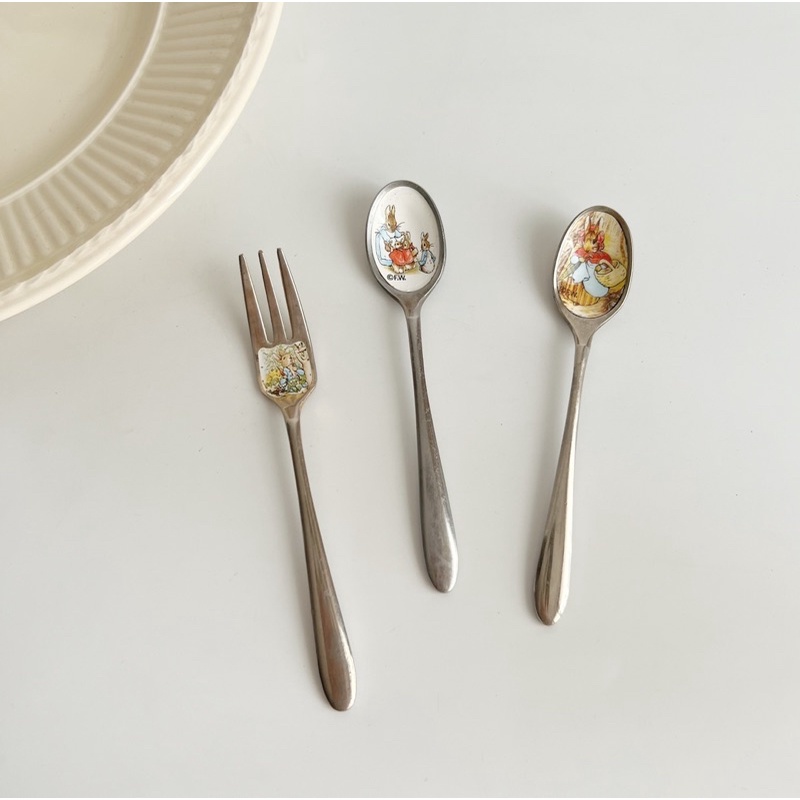 Thìa, muỗng, dĩa thỏ Peter Rabbit vintage dễ thương mộng mơ
