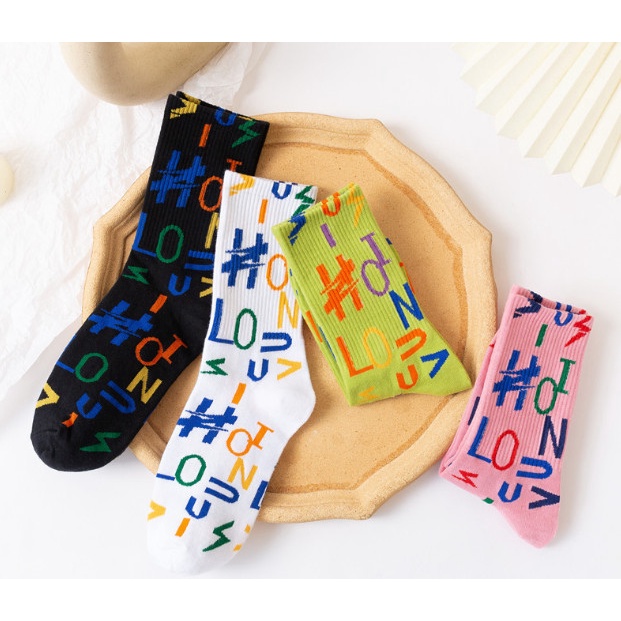 Vớ Tất chữ cái cổ cao Unisex đủ màu phong cách thể thao, năng động.
