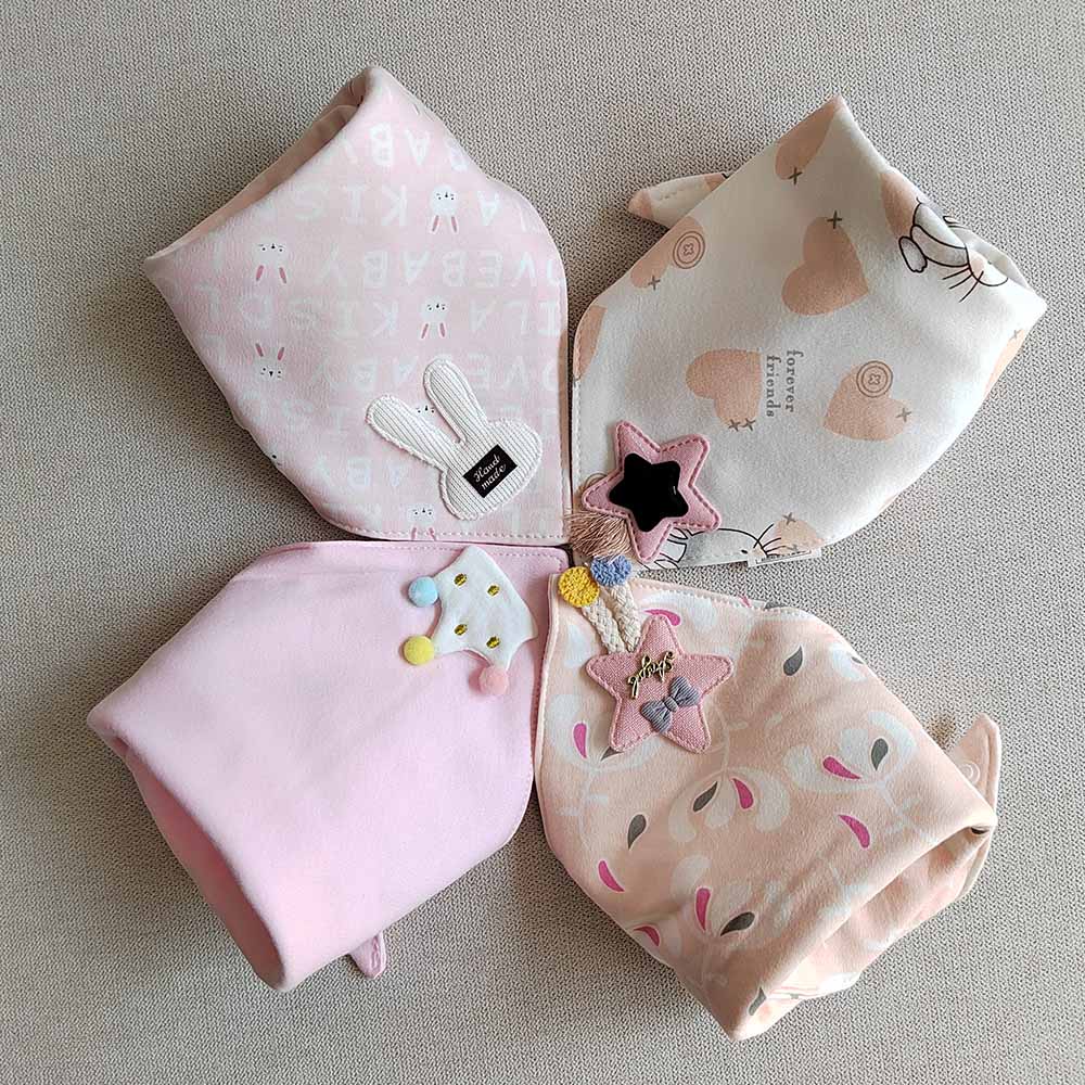 Set 4 Yếm Ăn Cotton Xinh Xắn Dành Cho Các Bé
