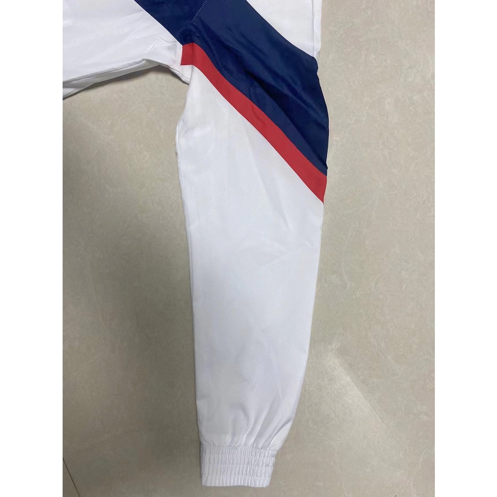 Áo Khoác Câu Lạc Bộ Bóng Đá Paris Saint-Germain Màu Trắng Đen Cho Nam Cỡ 22-23