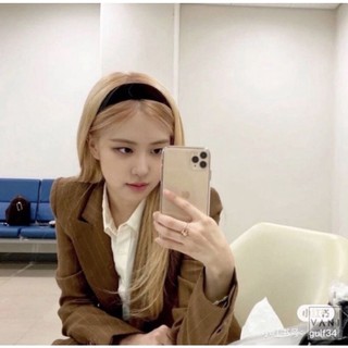 băng đô ,buộc tóc scrunchies nhung đỏ đen