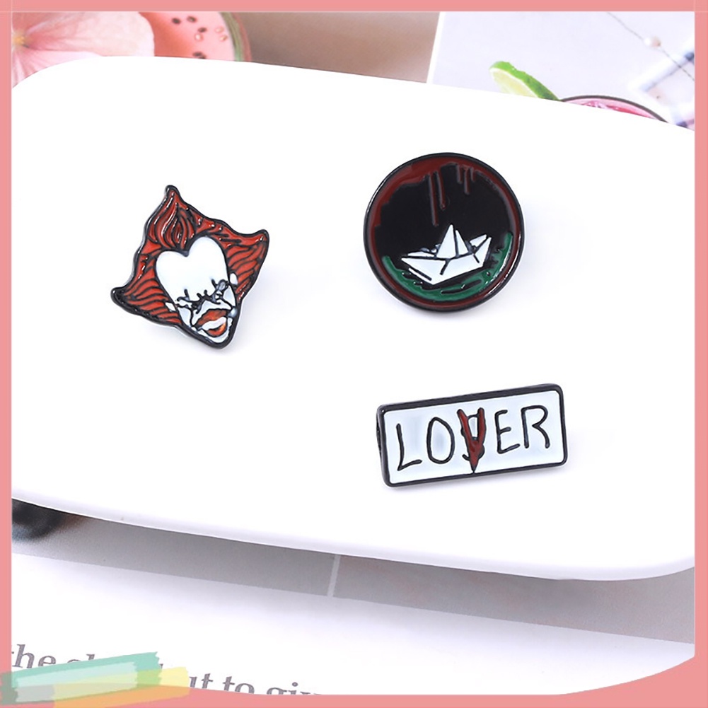 Huy hiệu cài áo hình chú hề Halloween