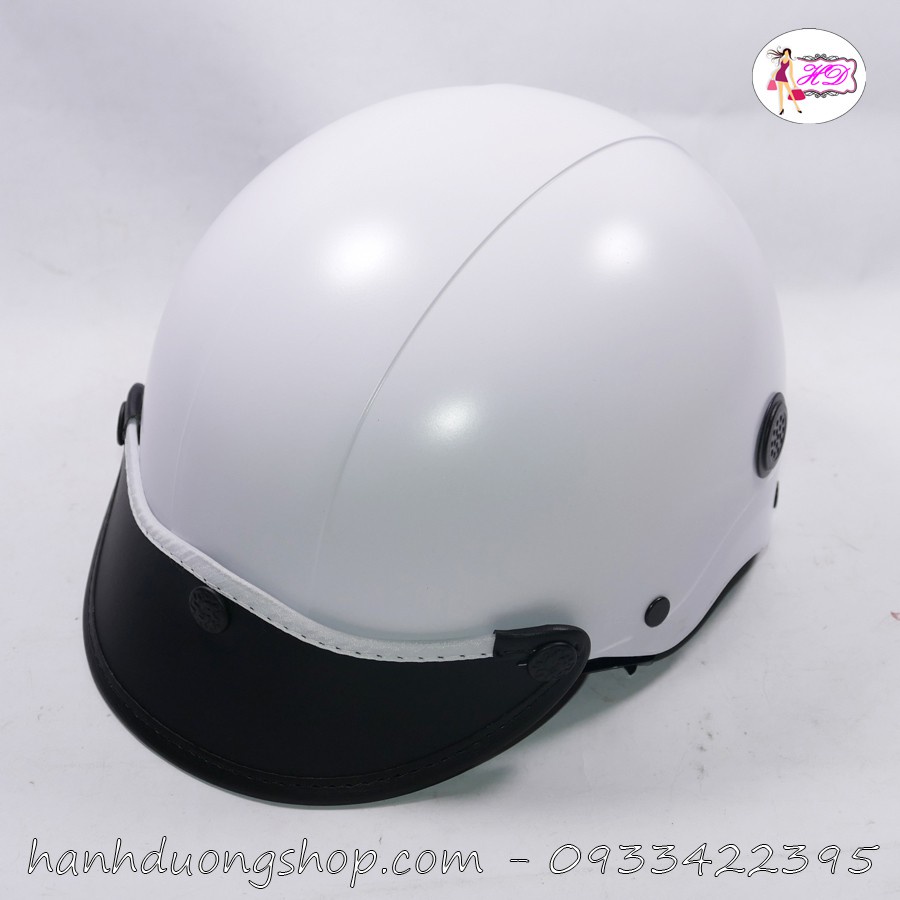 Nón bảo hiểm sơn cao cấp cực xịn sò in hoa mai, có lỗ thông gió, logo tem mũ sơn, thêu nổi logo mũ sơn