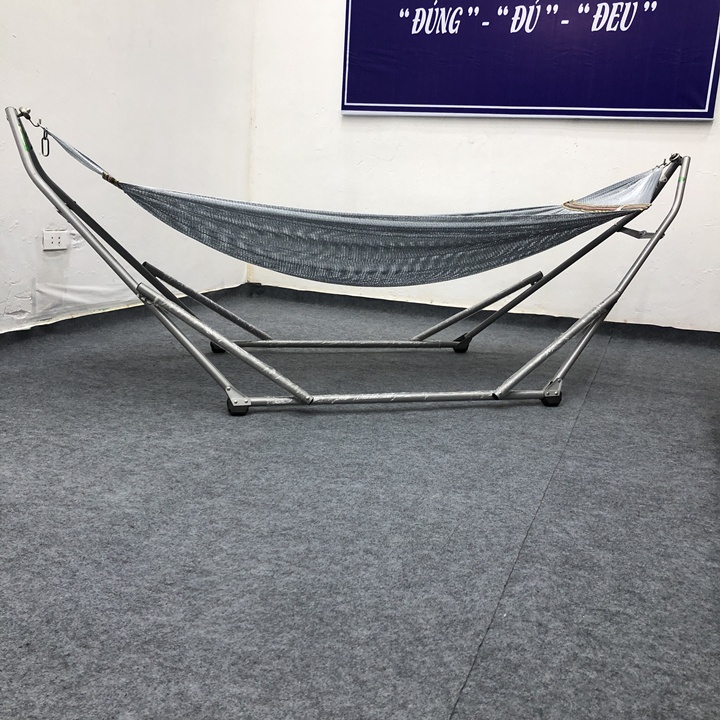Bộ võng xếp Duy Lợi thép sơn tĩnh điện cỡ lớn sử dụng võng lưới cán thép nhiều màu
