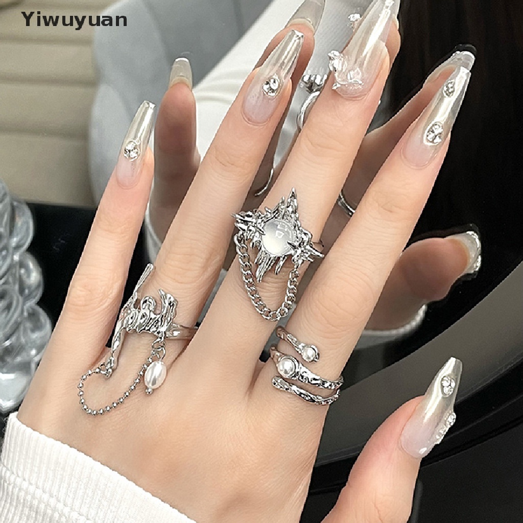 < Yiwuyuan > Nhẫn Đính Đá Mặt Trăng Ngôi Sao Tua Rua Phong Cách Gothic Cho Nữ