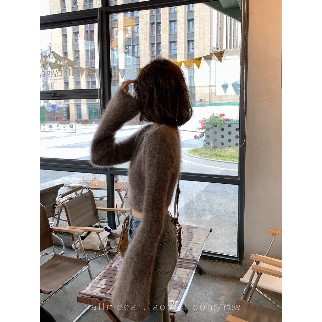 Áo Dệt Kim Tay Loe Ôm Eo Cổ Tròn Màu Xám Đen Thời Trang Thu Đông Cho Nữ