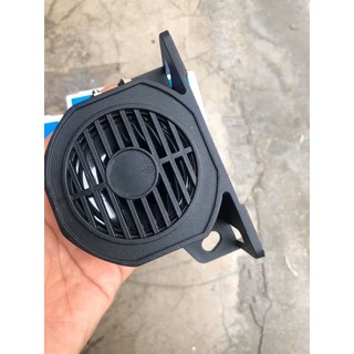 Còi lùi kêu tít tít _ chuẩn bình an